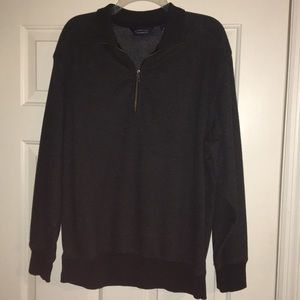 Long sleeve Roundtree & Yorke pullover